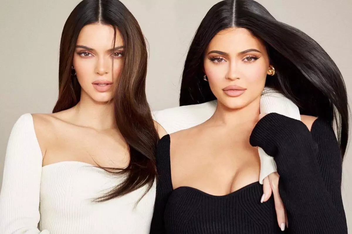 Kendall na Kylie Jenner alijibu mashtaka ya wafanyakazi huko Bangladesh