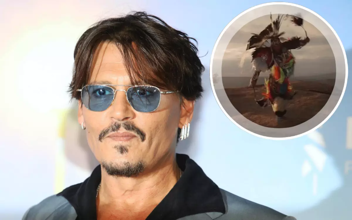 Johnny Depp نىڭ Dior ماركىسى ئۈچۈن تۇرۇپ, ئىندىئانلار بىلەن ئېلان بىلەن بولغان ئىرقىيلىق بىلەن ئەيىبلىدى