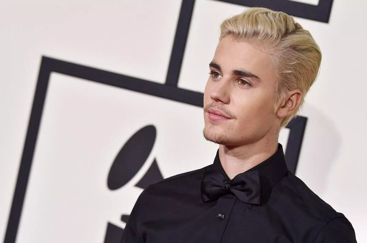 Justin Bieber heeft 20 miljoen dollar nodig met "slachtoffers van geweld" voor laster