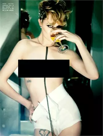 Evan Rachel Wood Akashoropodza Vogue yekusaremekedza mhinduro kune yake topless mufananidzo kupfura