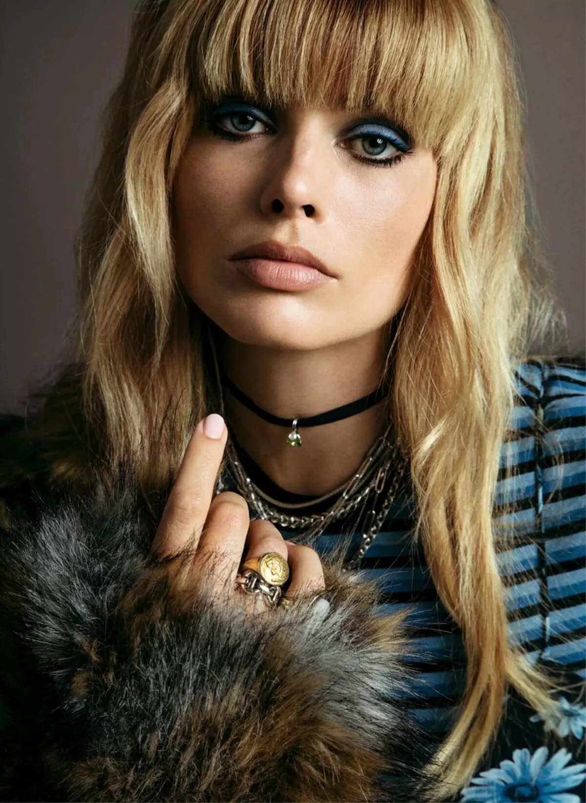 Margo Robbie fotografijoje fotografuojant Vogue: 