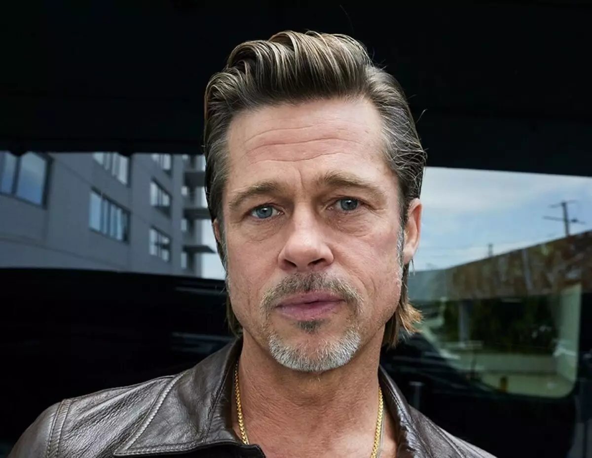 Gisulti ni Brad Pitt ang una nga paghalok: "Kini sa ika-upat nga grado"