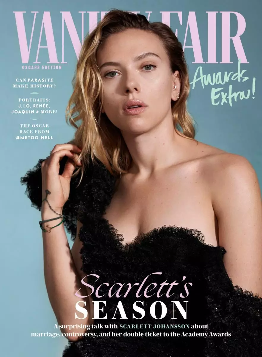 Scarlett Johansson te di sou scandales, transgends ak emily blante nan wòl la nan vèv nwa 20625_1