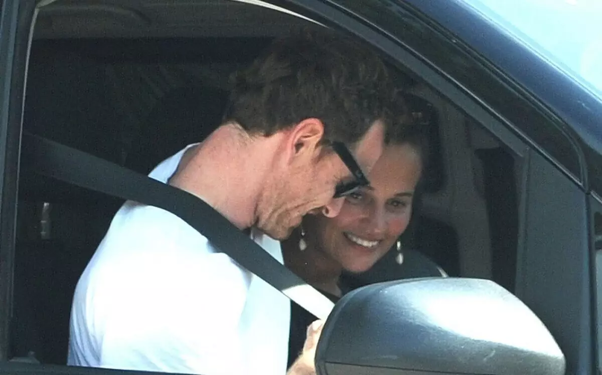 Nadir fotoğraflar: Michael Fassbender ve Alicia Vicander Ibiza'da birlikte yakalandı