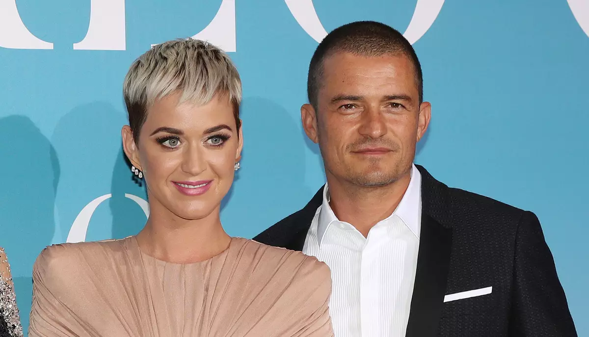 Katy Perry განუცხადა offing ერთად Orlando Bloom