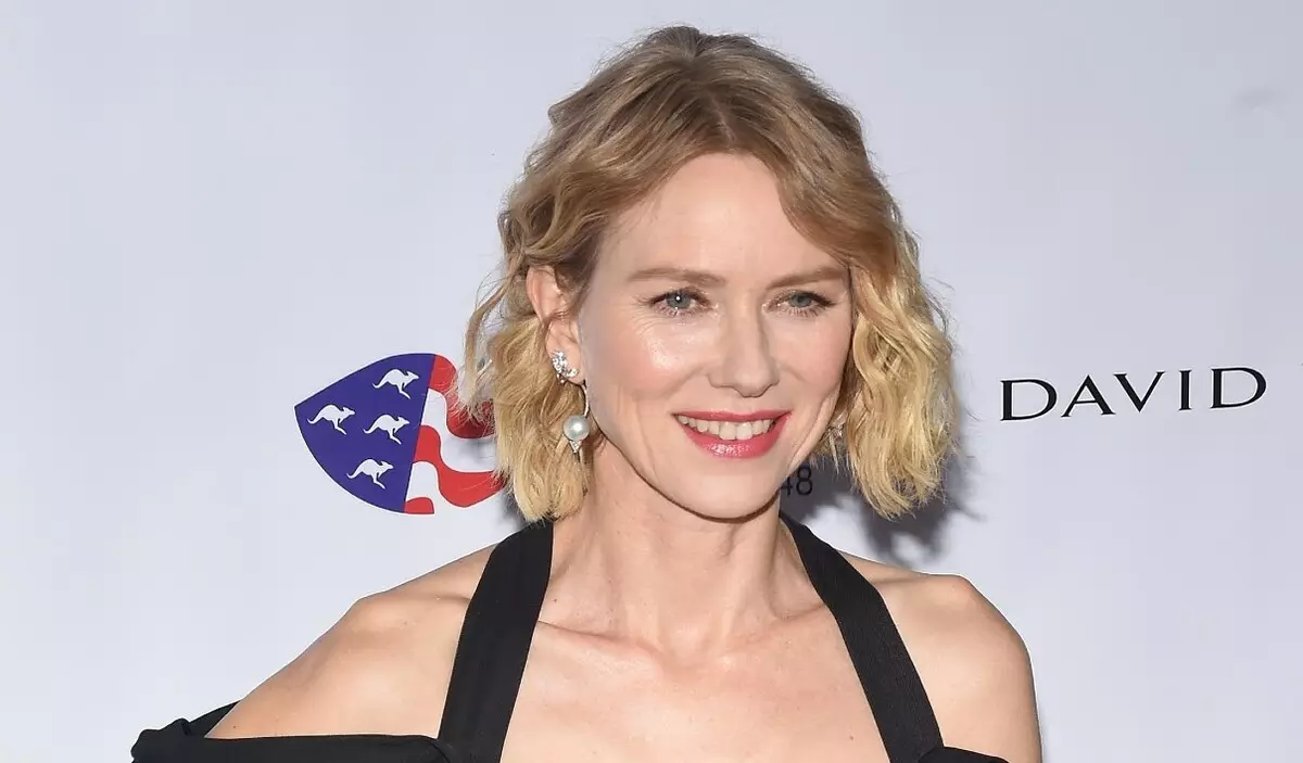 Li te 7: Naomi Watts pa t 'refè soti nan lanmò a nan papa l' ki te mouri nan surdozaj