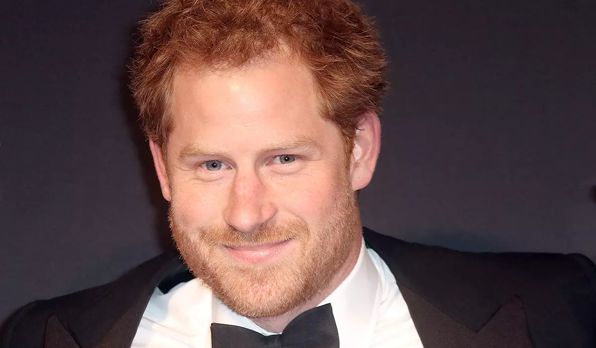 Prince Harry o susumetsoa ke ex-ralloger ho tla lenyalong la hae