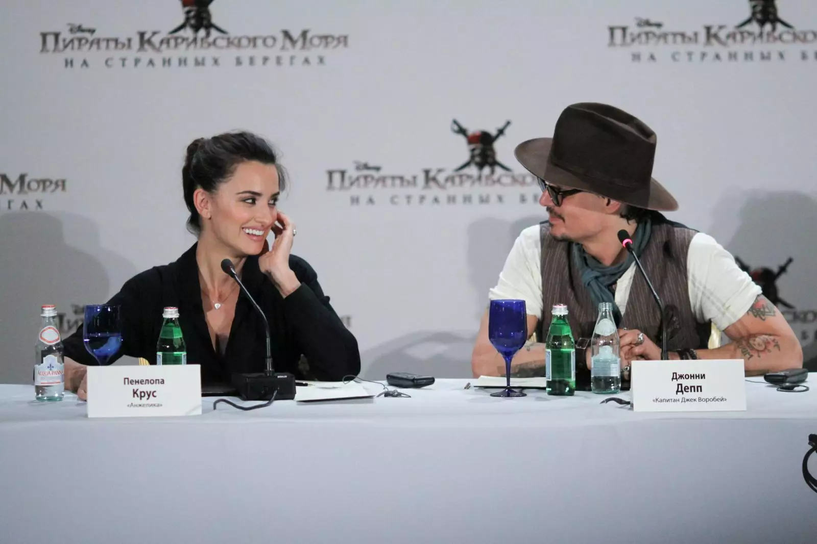 Penelope Cruz stung fir den Johnny Depp nom Winona Rider 22157_2