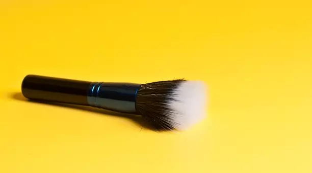 Liphiri tsa Botle: Mac li-brups brushes ho tsoa ho pokello e fokolang 22463_3