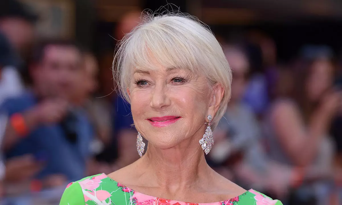 Star Star Star Helen Mirren amasewera ozizira mu "Shazam!"