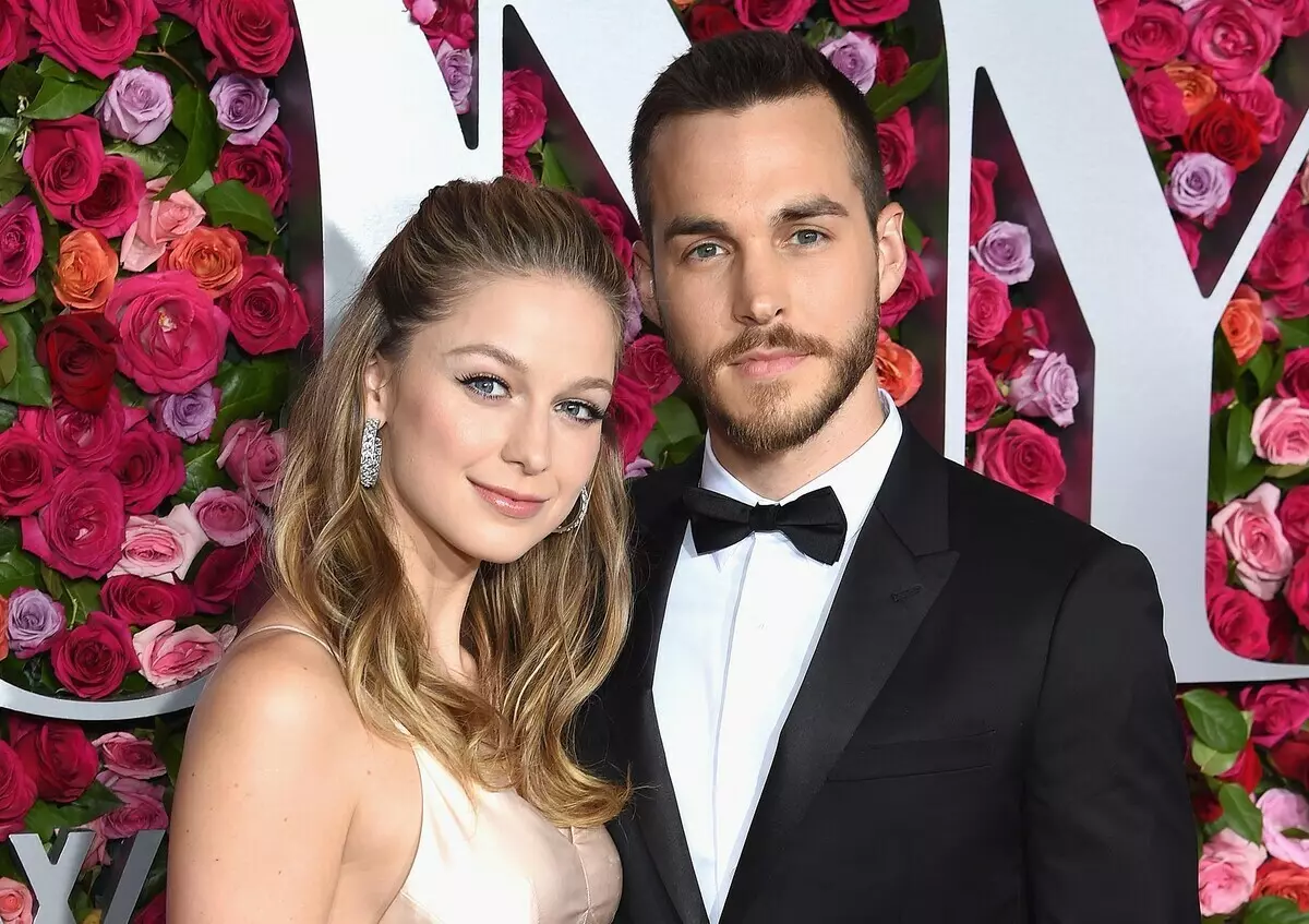 Chris Wood stödde Melissa Benoist, som berättade om våld från pojkvännen: "Hur uttrycker du kärlek?"