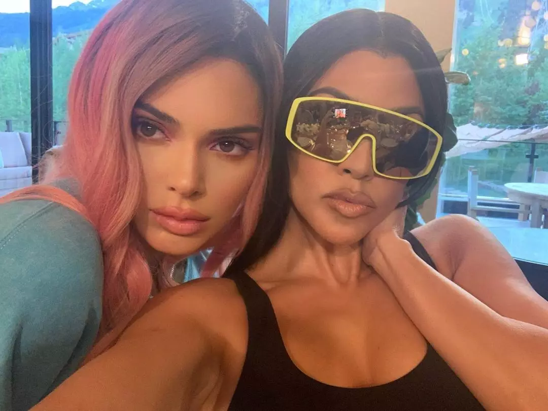 Kendall Jenner mengiktiraf Ibu terburuk Courtney Kardashian dalam keluarga 27458_1