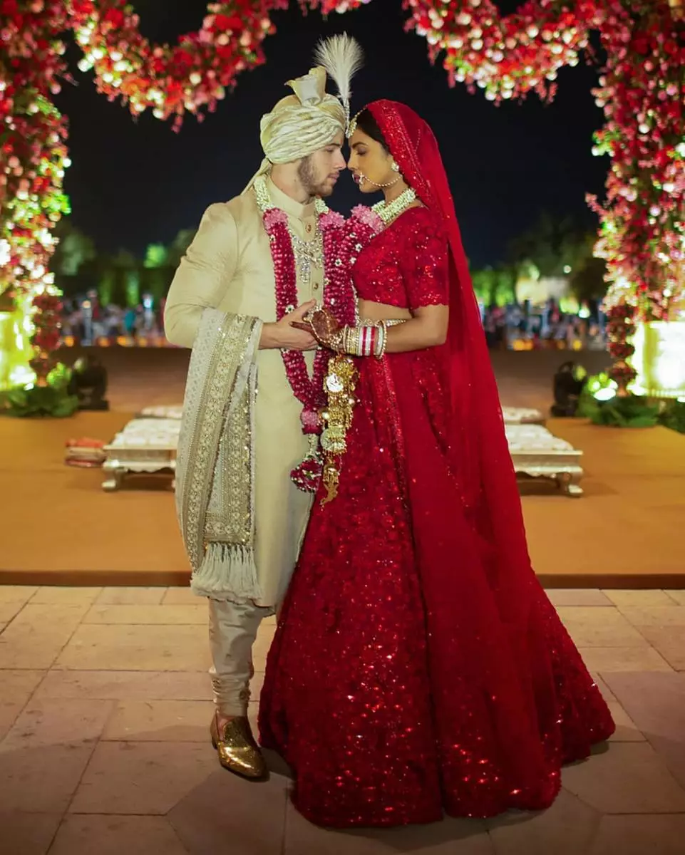 Groeten Chopra en Nick Jonas schieten een bruiloft reality show samen met Amazon 27801_2