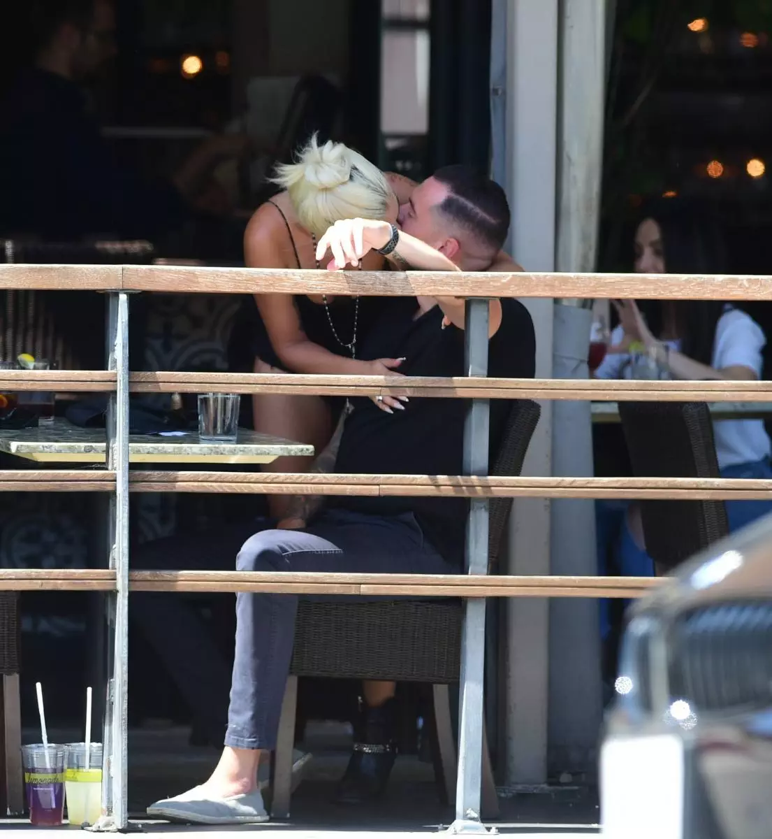 媒体：Lady Gaga再次与前新娘Chistian Carino沟通 27813_4