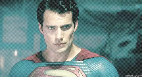 Zack Snyder yerekanye superman mu ikositimu yirabura muri 