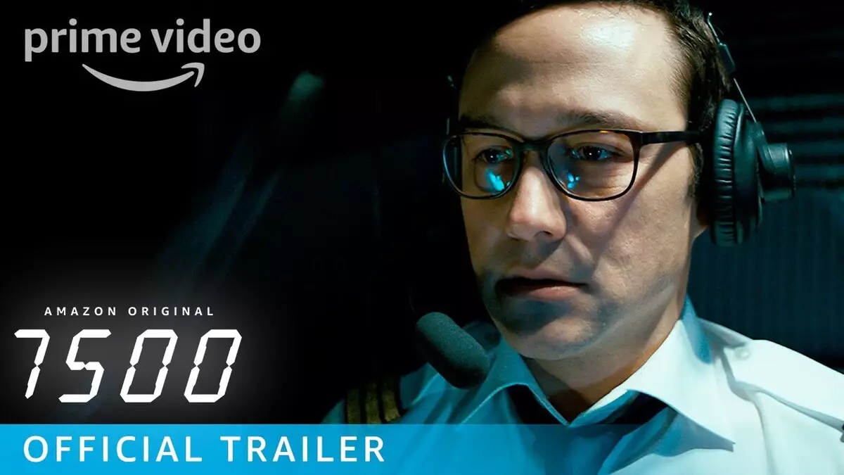 Si Joseph Gordon-Levitt ay sumasalungat sa mga terorista sa isang tense trailer na "7500"