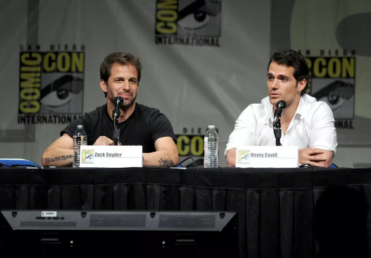 All Wine Mustache: Henry Cavill replied why he did not support the director's version of the League of Justice