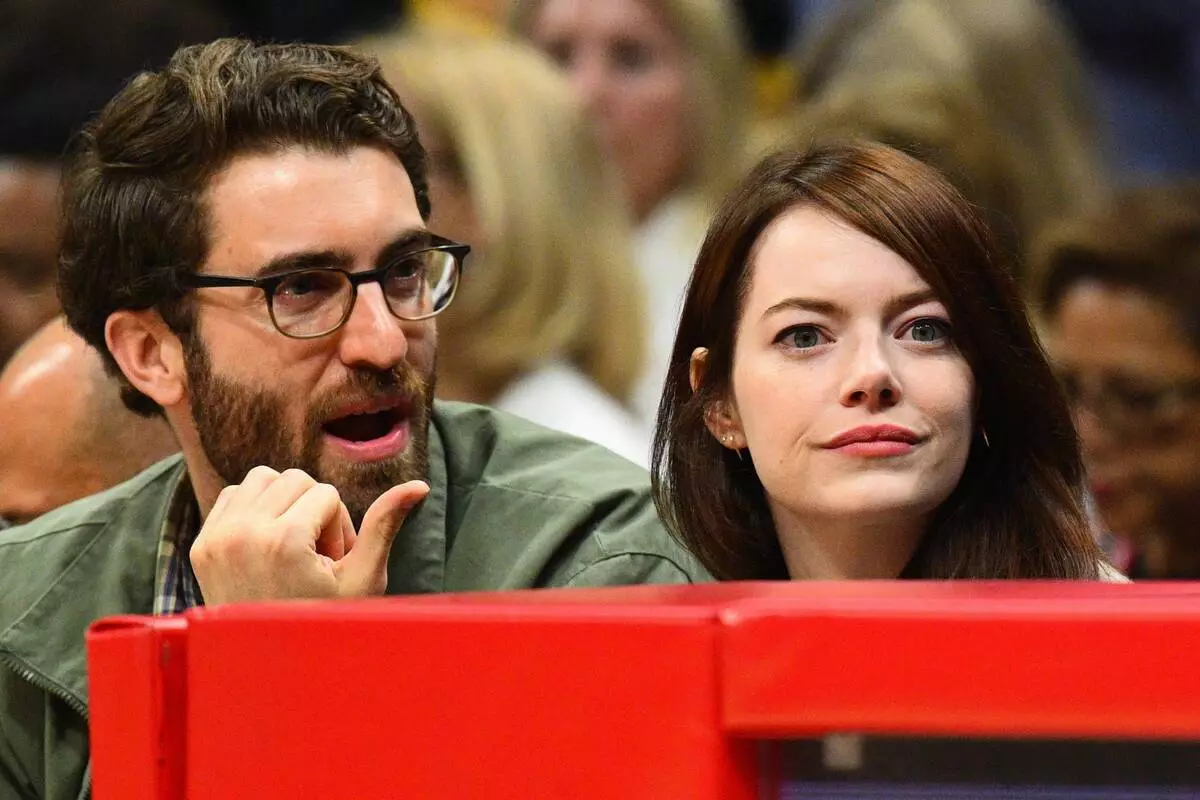 Photo: Emma Stone got off her boyfriend Dave McKery