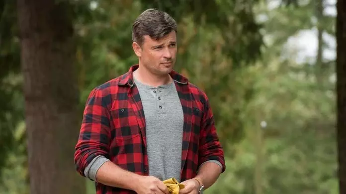 Stephen Amelling, Tom Welling, Melissa Benoyst lan liya-liyane ing trailer pungkasan 