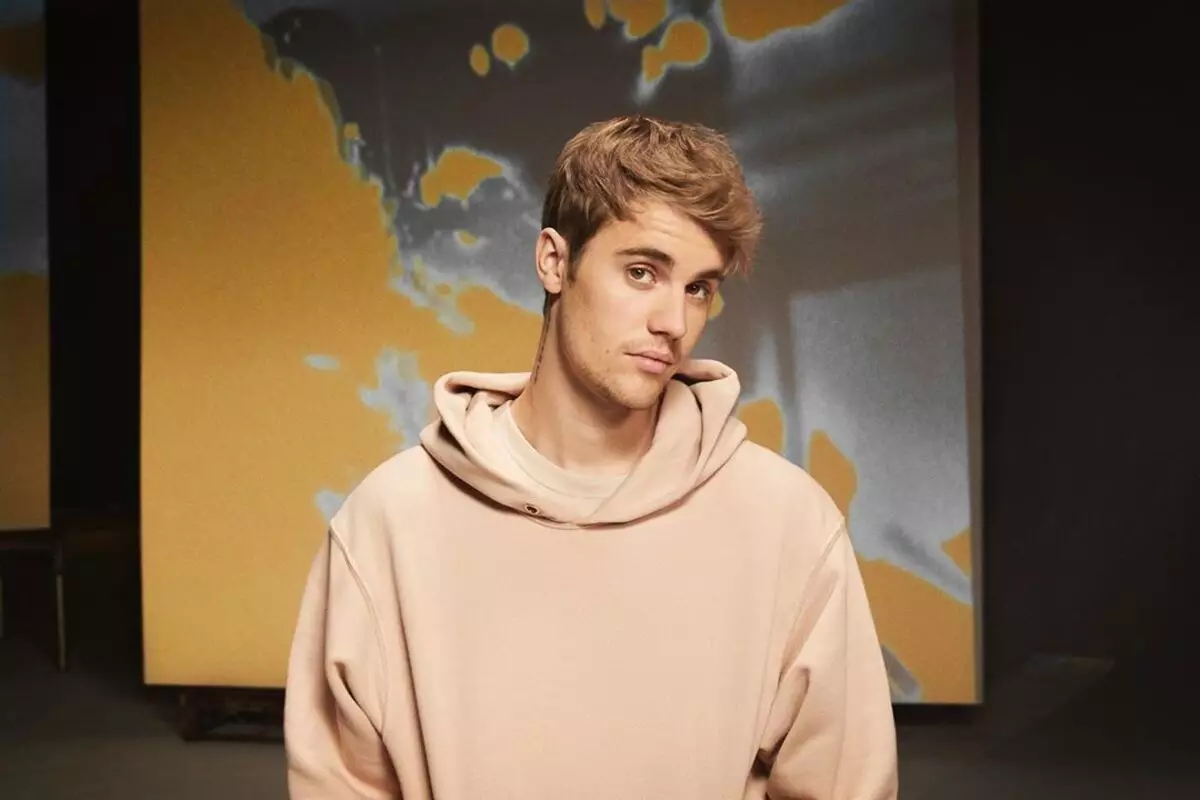 Justin Bieber o le a taʻalo cupid i le ata o le alofa: muamua faʻavae