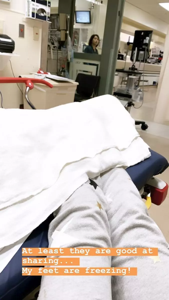 Vampire Diaries bintang Nina Dobrev segera dimasukkan ke hospital 28891_2
