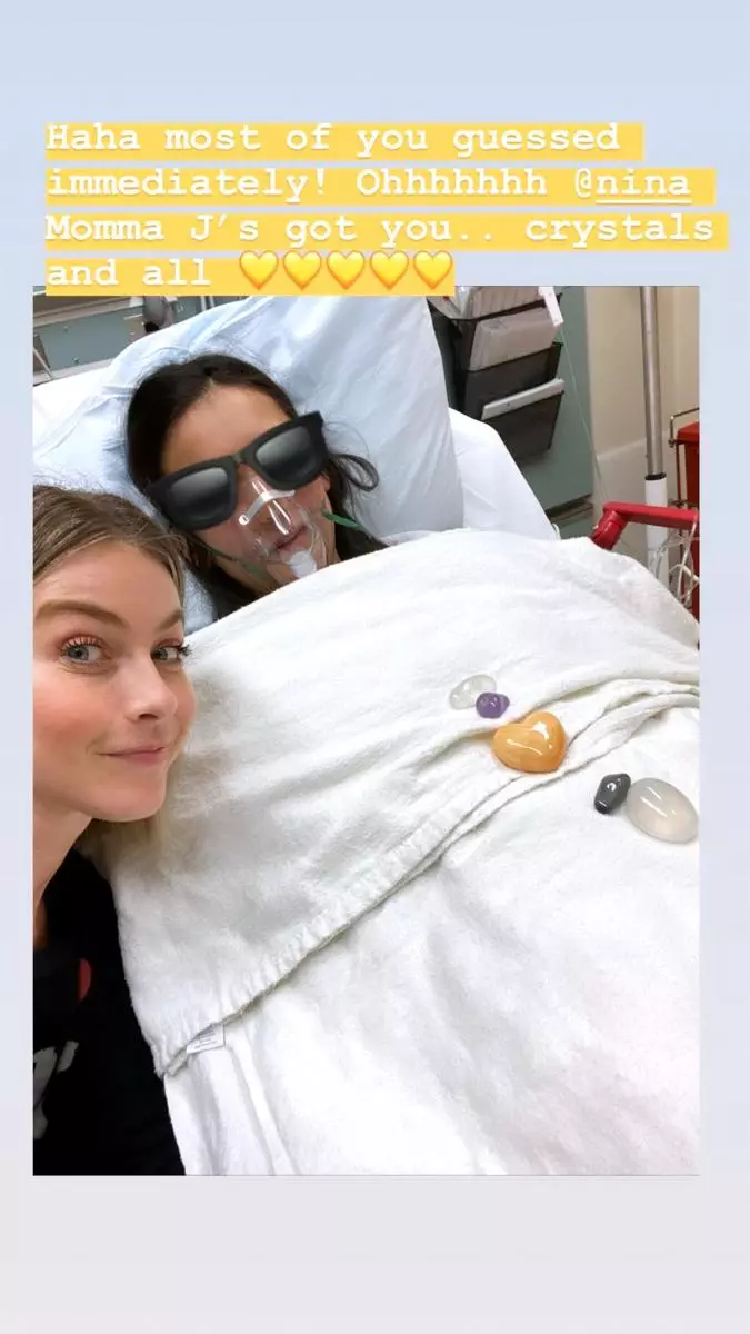 Vampire Diaries Star Nina Dobrev dringend ins Krankenhaus 28891_3
