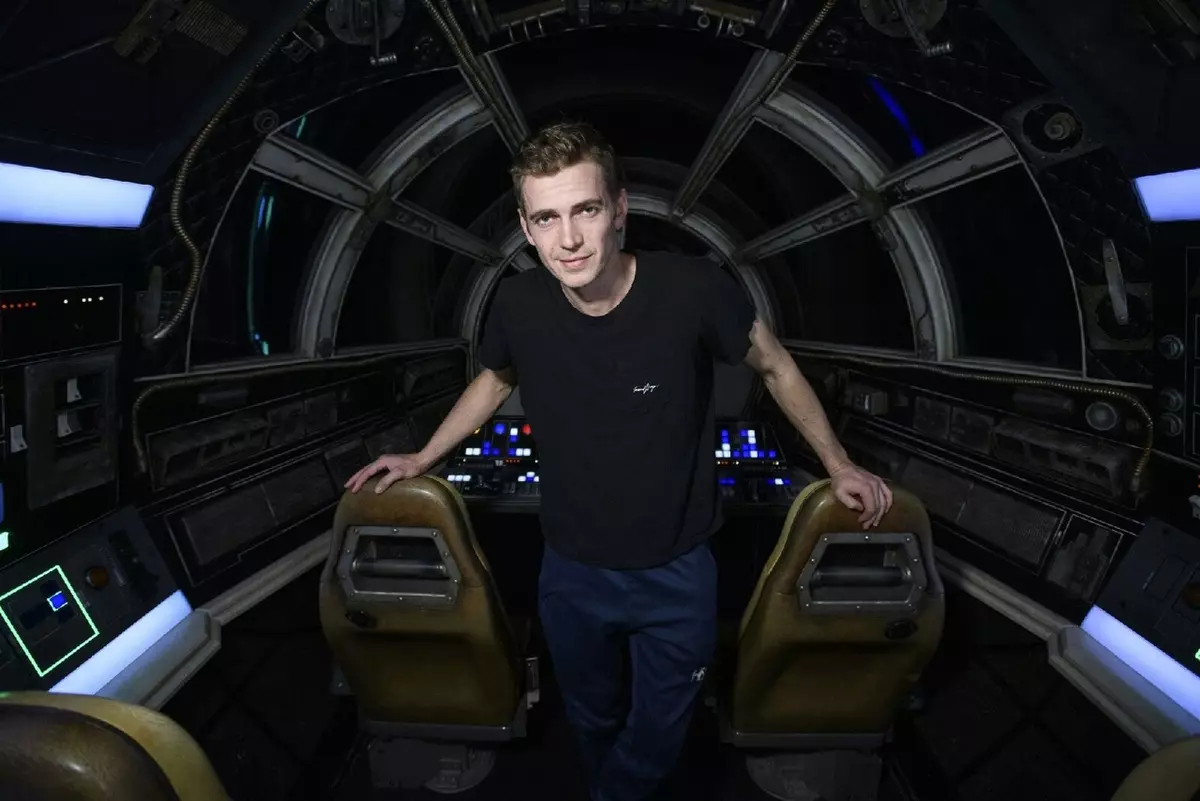 Com o retorno, eleito: Hayden Christensen visitou 