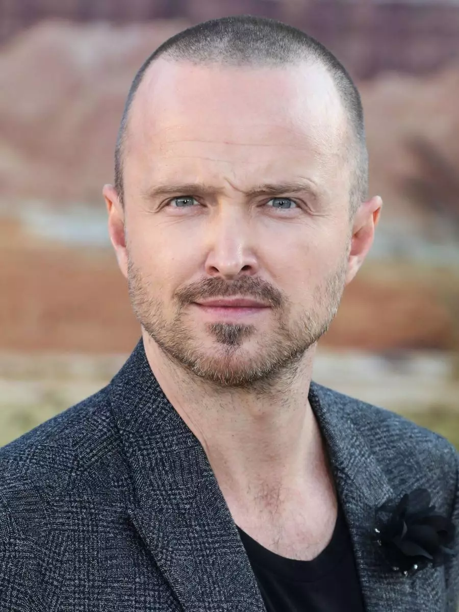 Aaron Paul kọwara oge 3 nke usoro 