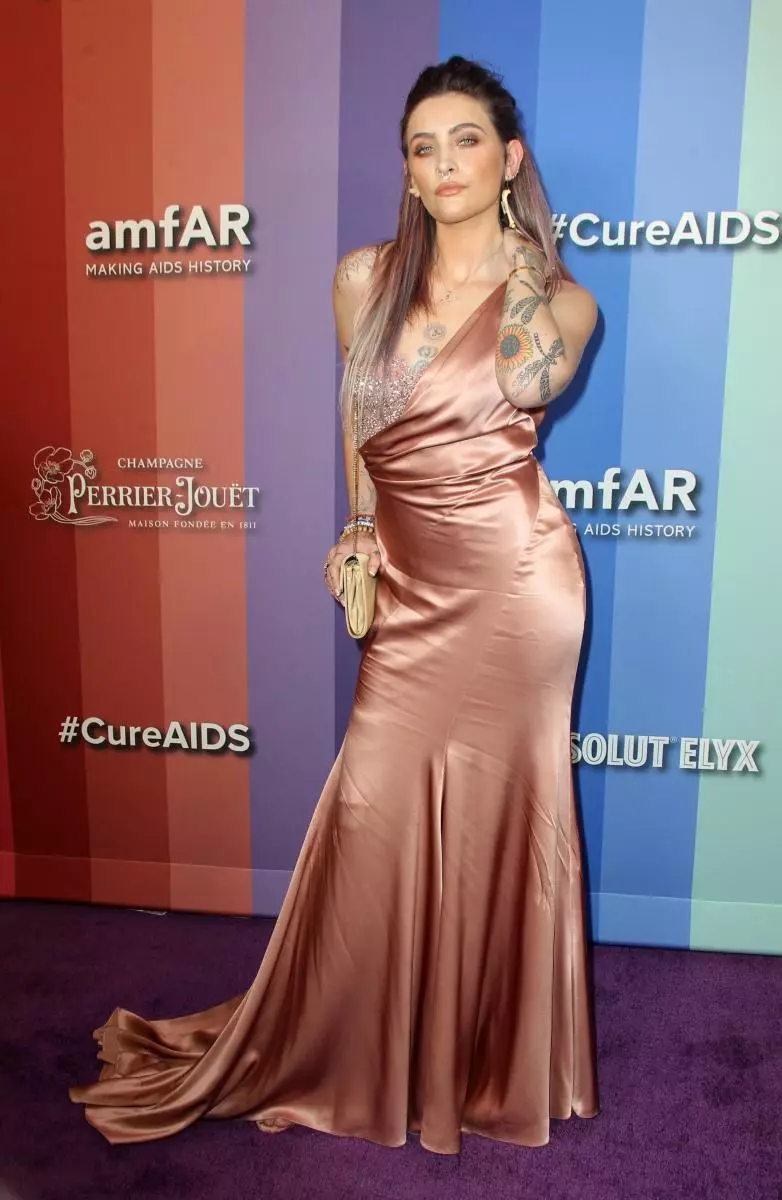 Christina Aguilera, Eva Longoria, Lia Michel en ander op die gala-aand Amfar 30173_7