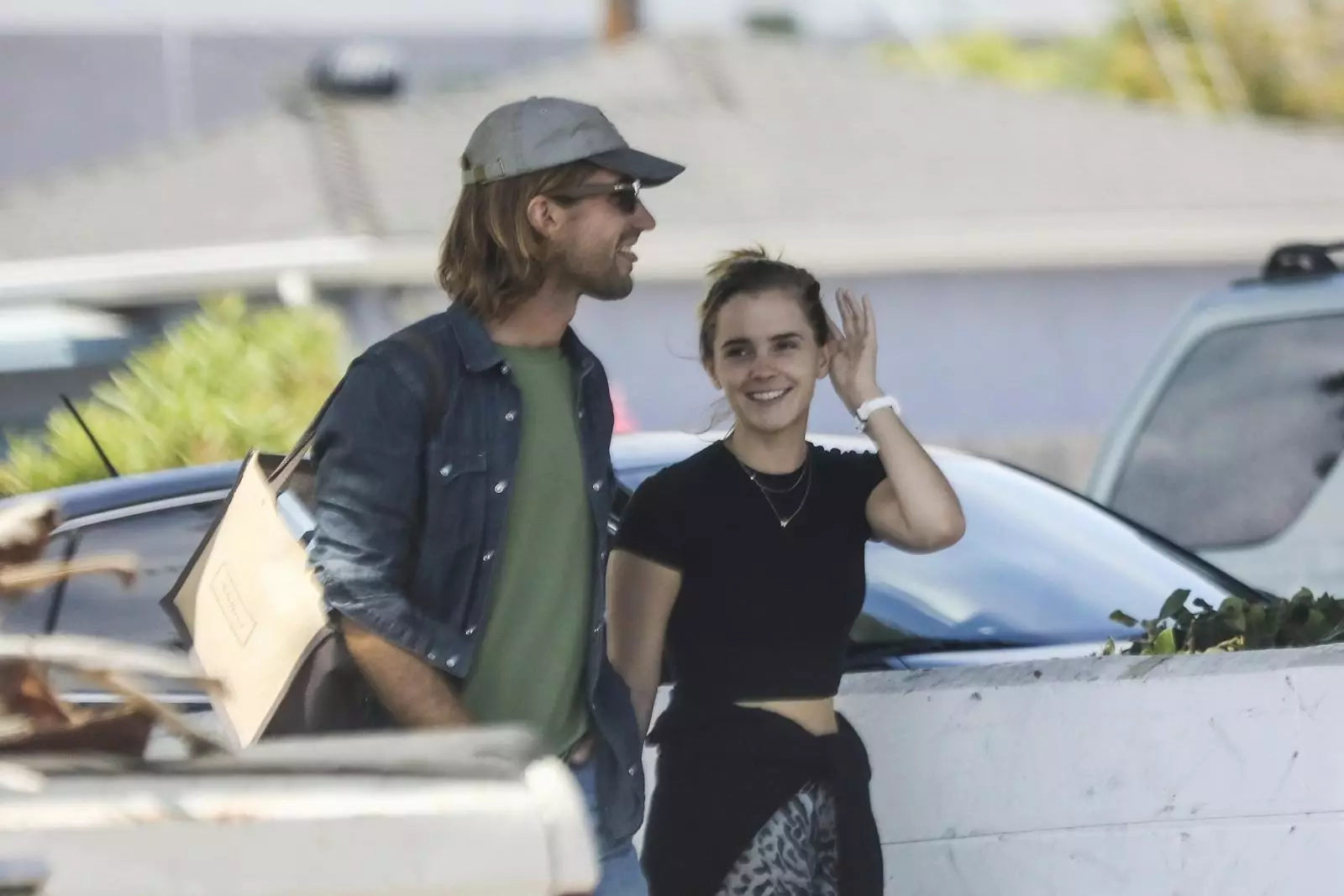 Fotó: Emma Watson találkozott egy korábbi barátjával egy új sétával 30479_7