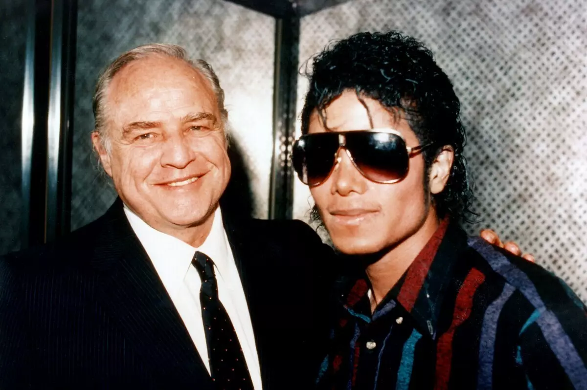 Marlon Brando disyaki Michael Jackson bisa ngilangi bocah cilik