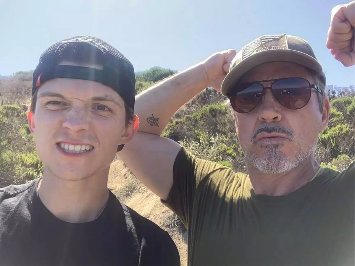 Foto: Robert Downey Jr. šiel s Tom Holland Hiking po škandáloch okolo "Spider Man"