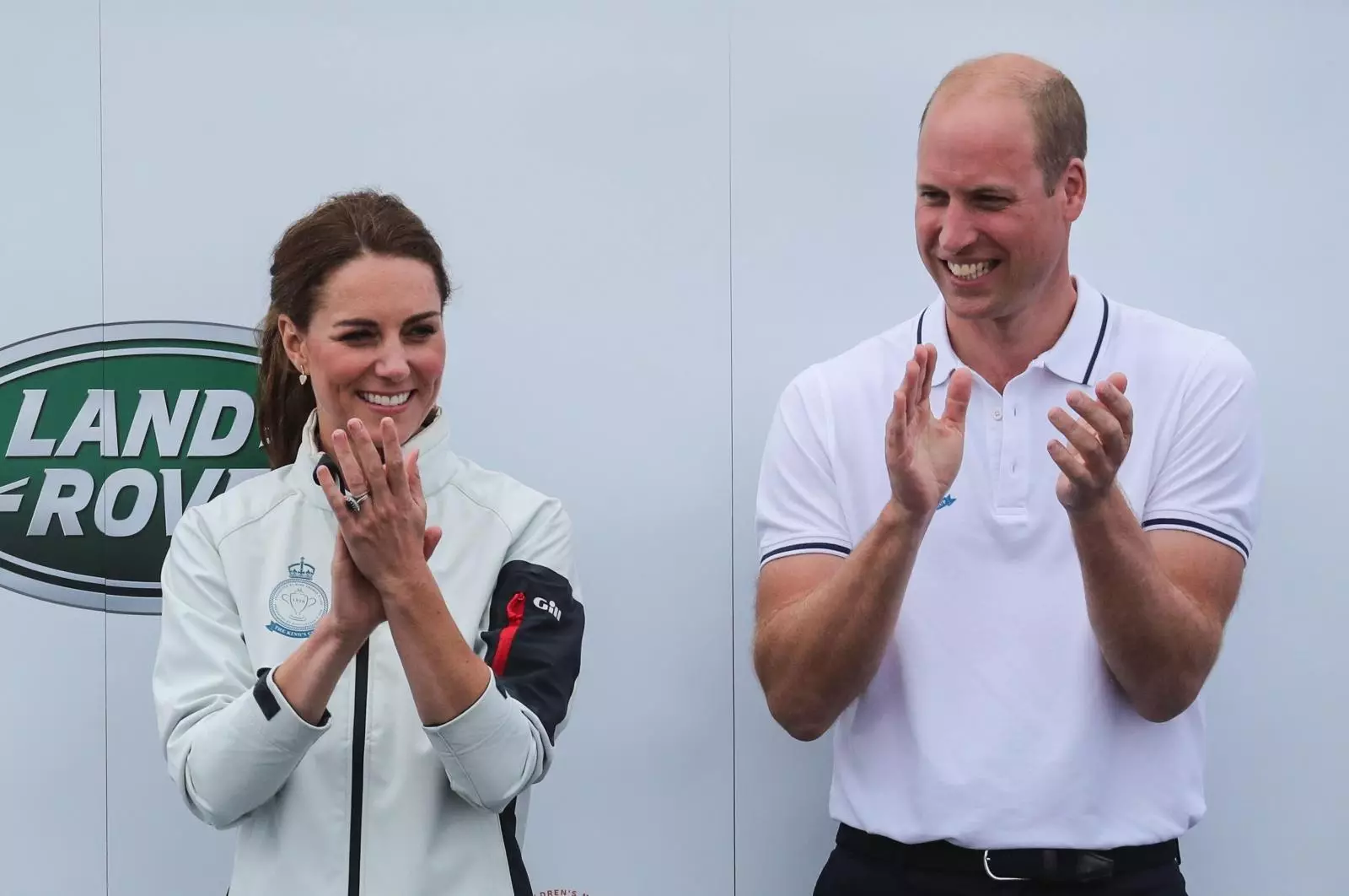 Kate Middleton perdeu a Prince William nunha carreira de vela: foto e video 30897_1