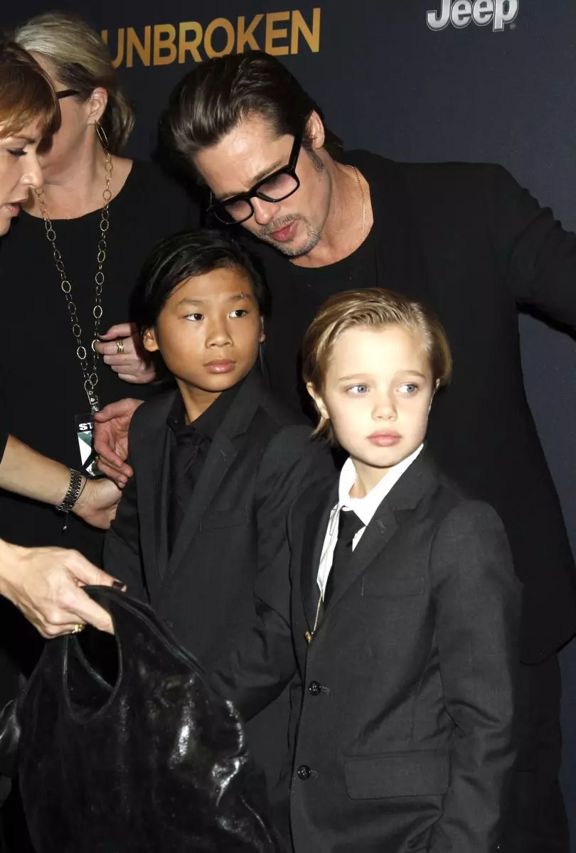 Media: Η κόρη της Angelina Jolie πρόκειται να μετακινηθεί στο Brad Pittu 31060_5