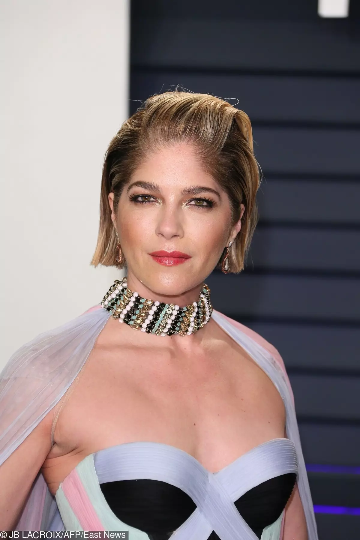 Oscar -2019: Lần đầu tiên Selma Blair sau khi công bố nhiều xơ cứng đến theo dõi màu đỏ 31192_1