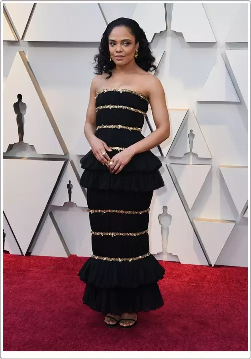 Foto: Kpakpando niile dị na kapeeti uhie nke Oscar Ememe 2019 31202_14