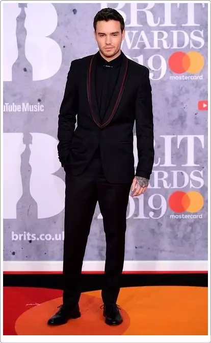 รูปภาพ: ฮิวจ์แจ็คแมน, Jared Summer, Luke Evans และดาวอื่น ๆ บนพรมแดง Brit Awards 31239_5