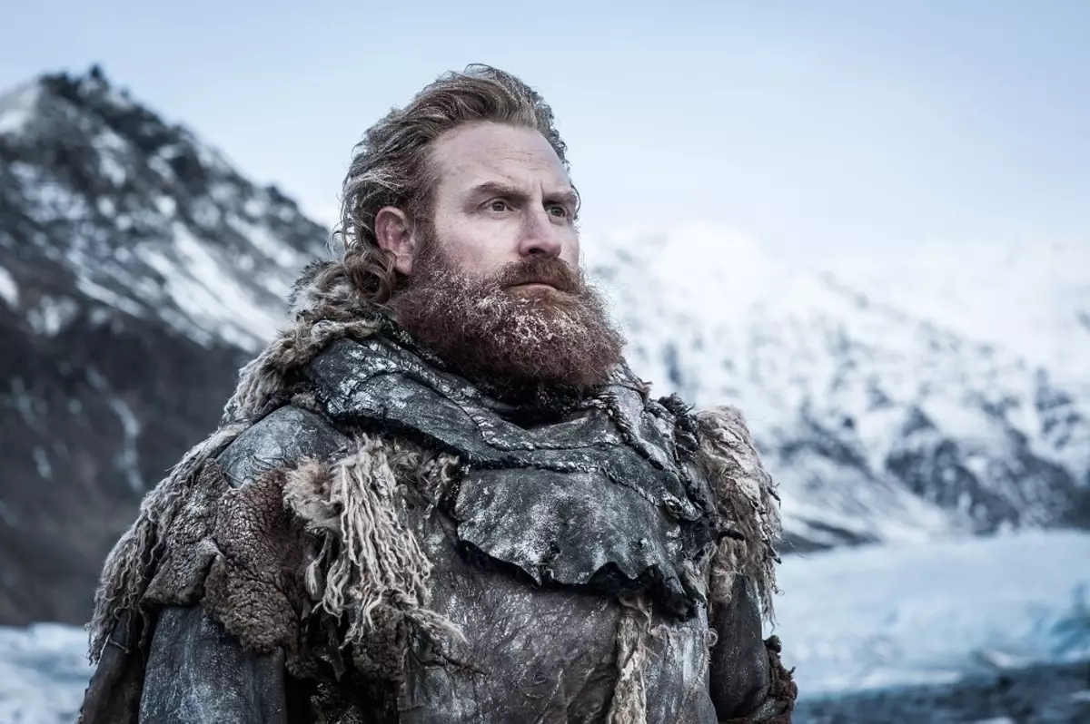 Paub tseeb: Tormund thiab [Spoiler] yuav rov qab rau hauv lub caij nyoog 8 ntawm cov kev ua si ntawm lub zwm txwv