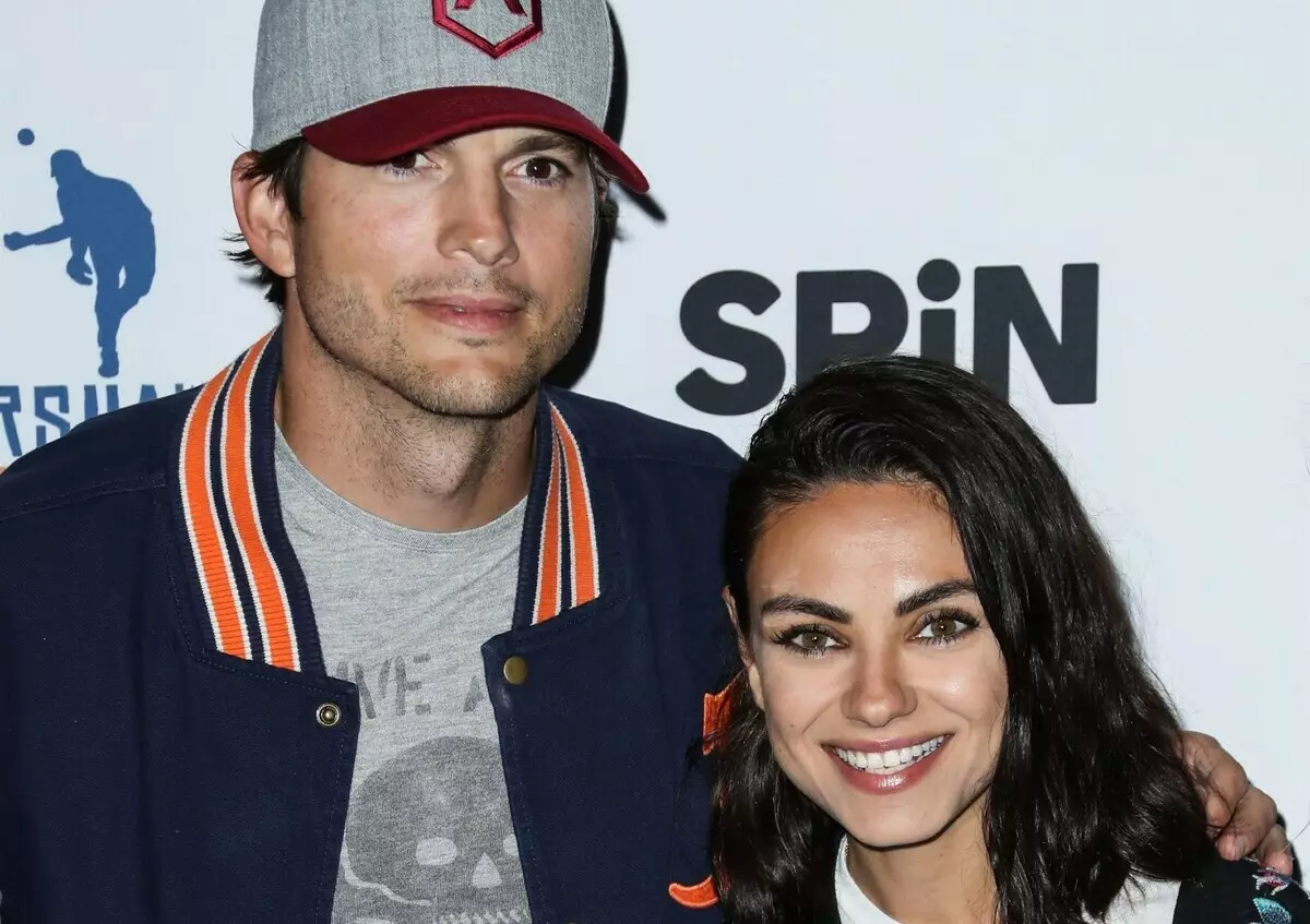 Ashton Kutcher pensou Mila Cunis assistindo filmes para adultos: "Ele ficou tão confuso"