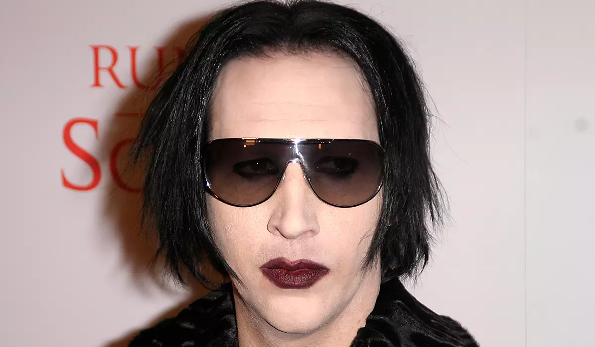 Marylin Manson ha scoperto contratti dopo le accuse della ex sposa