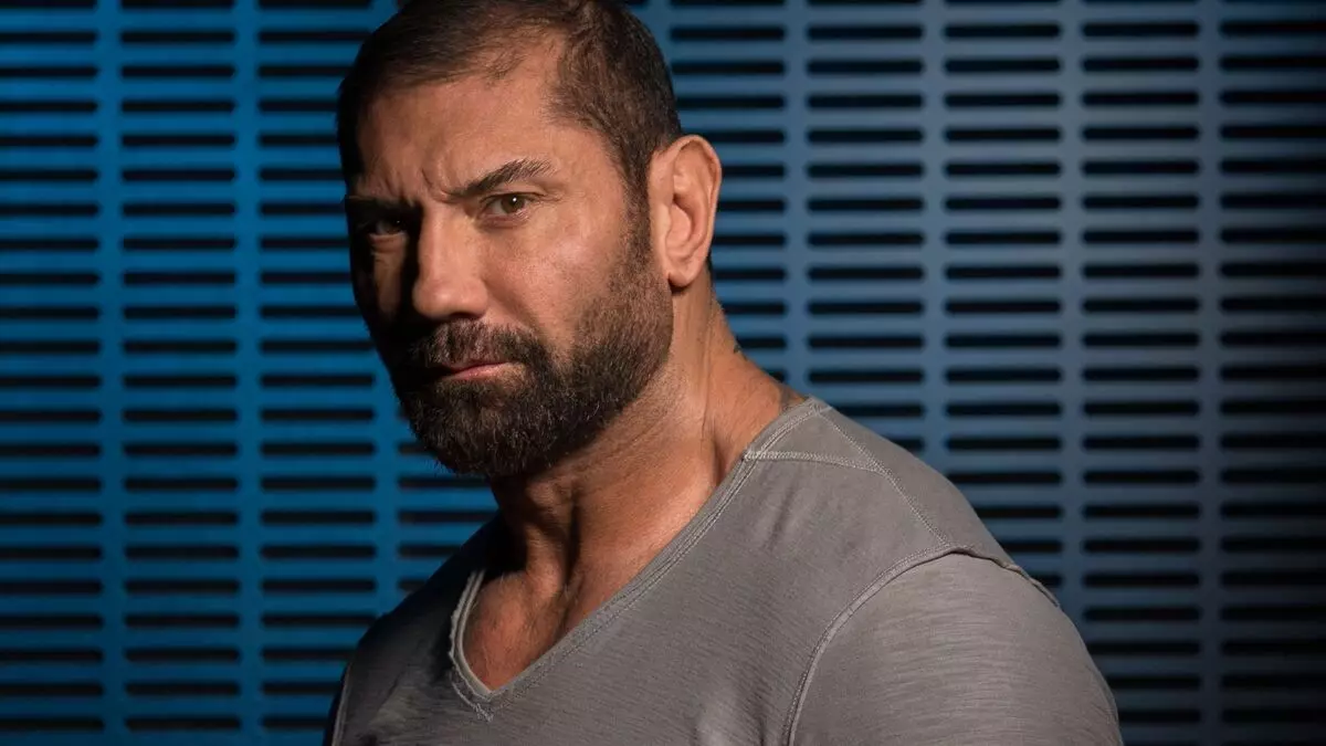 Dave Batista ຕ້ອງການຢາກຫຼິ້ນຜີດິບໃນ "ເວລາຍ່າງຕາຍ", ແຕ່ບໍ່ໄດ້ເອົາມັນ