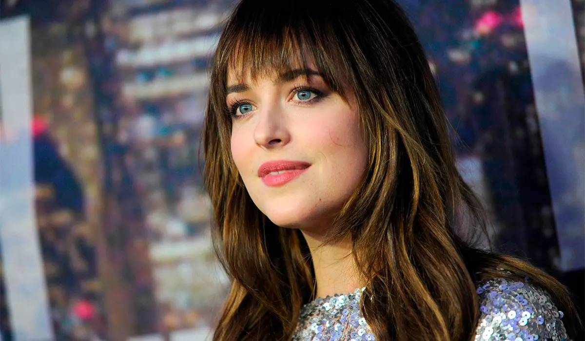 Dakota Johnson pranoi atë që ishte gënjyer për tifozët e tij