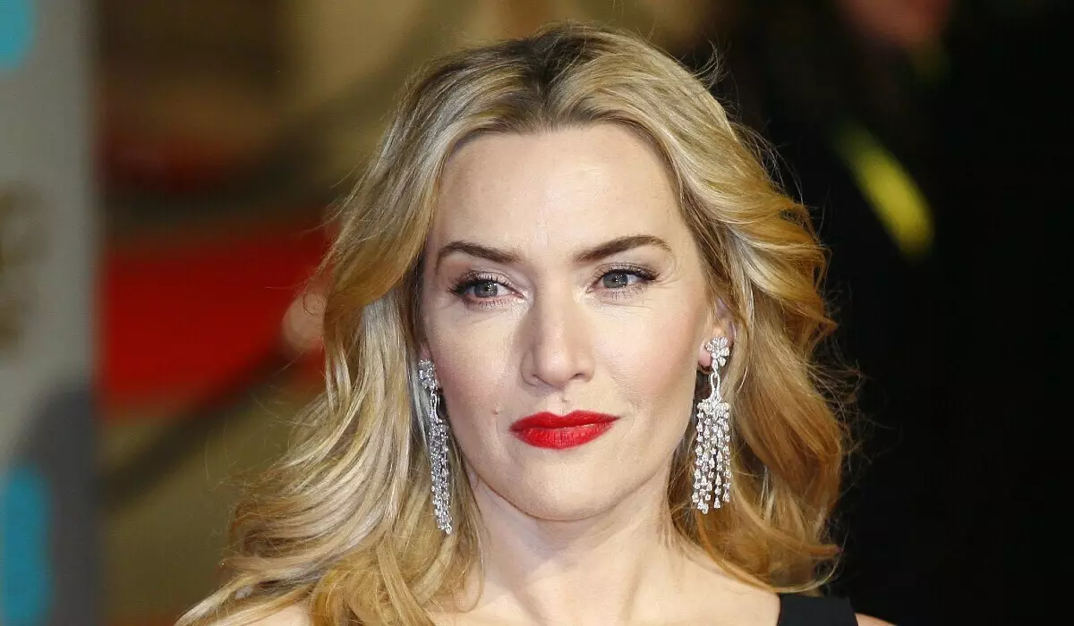 קייט Winslet אישית יודע ארבעה שחקנים מסתיר את האוריינטציה שלהם