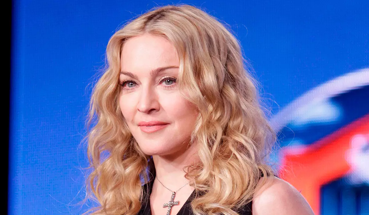 Madonna va obligar a abandonar l'escenari de la seva pel·lícula biogràfica