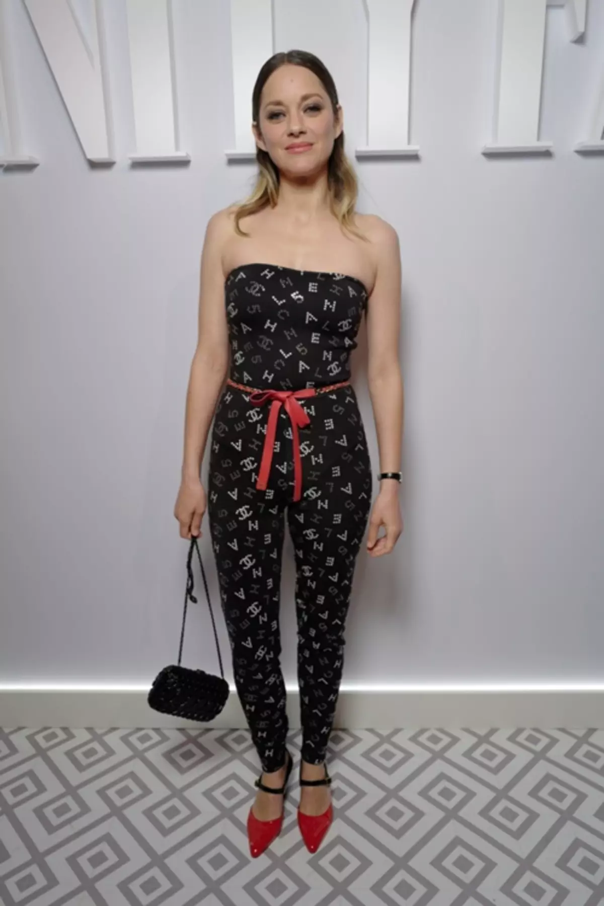 Cannes-2019: Margo Robbie, Marion Cotar, El Fanning et autres étoiles à Chanel Dîner 41472_11