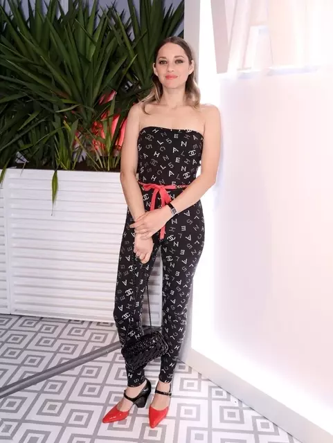 Cannes-2019: Margo Robbie, Marion Cotilar, El Fanning og andre stjerner i Chanel Dinner 41472_3