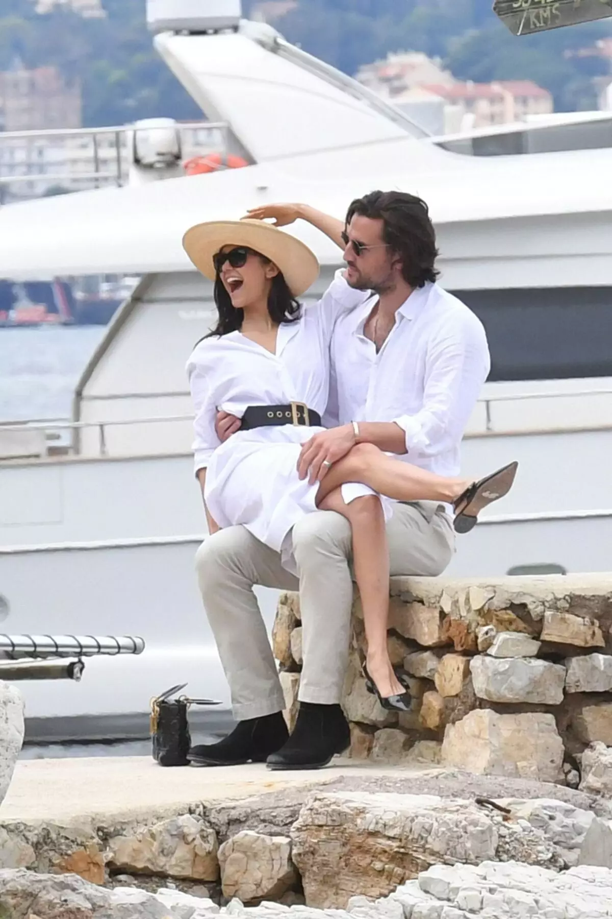Photo: Nina DOBRREV ngeForniod Sobly Grant Mellon Reling on Cannes 41485_5