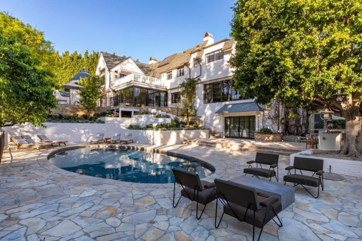 Maroon 5 Soloist Adam Levin prodaje kuću za 47,5 miliona dolara (fotografija) 41496_1