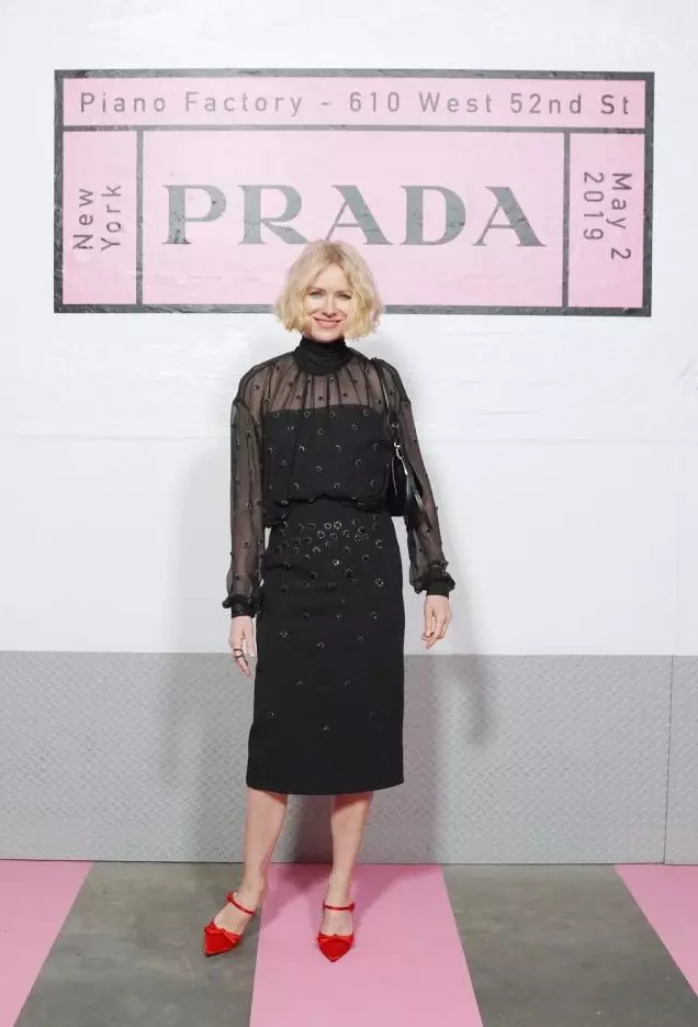 Mind Tourman, Jiji Hadid, Lucy Boyton und andere Stars auf Prada Resort 2020 Modenschau 42230_3