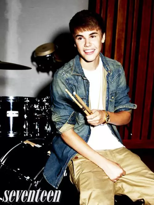 Justin Bieber və on yeddi jurnalda Chloe Market. May 2012. 42350_3